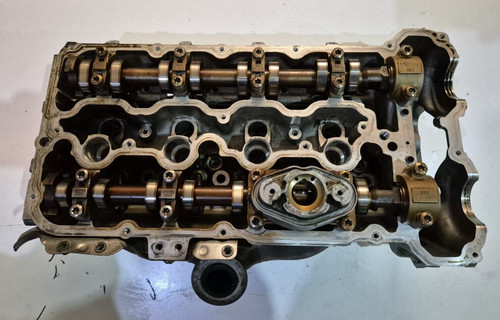 BMW V8 Zylinderkopf komplett Teile Nr  757394004 7573940 Motorcode N63B44