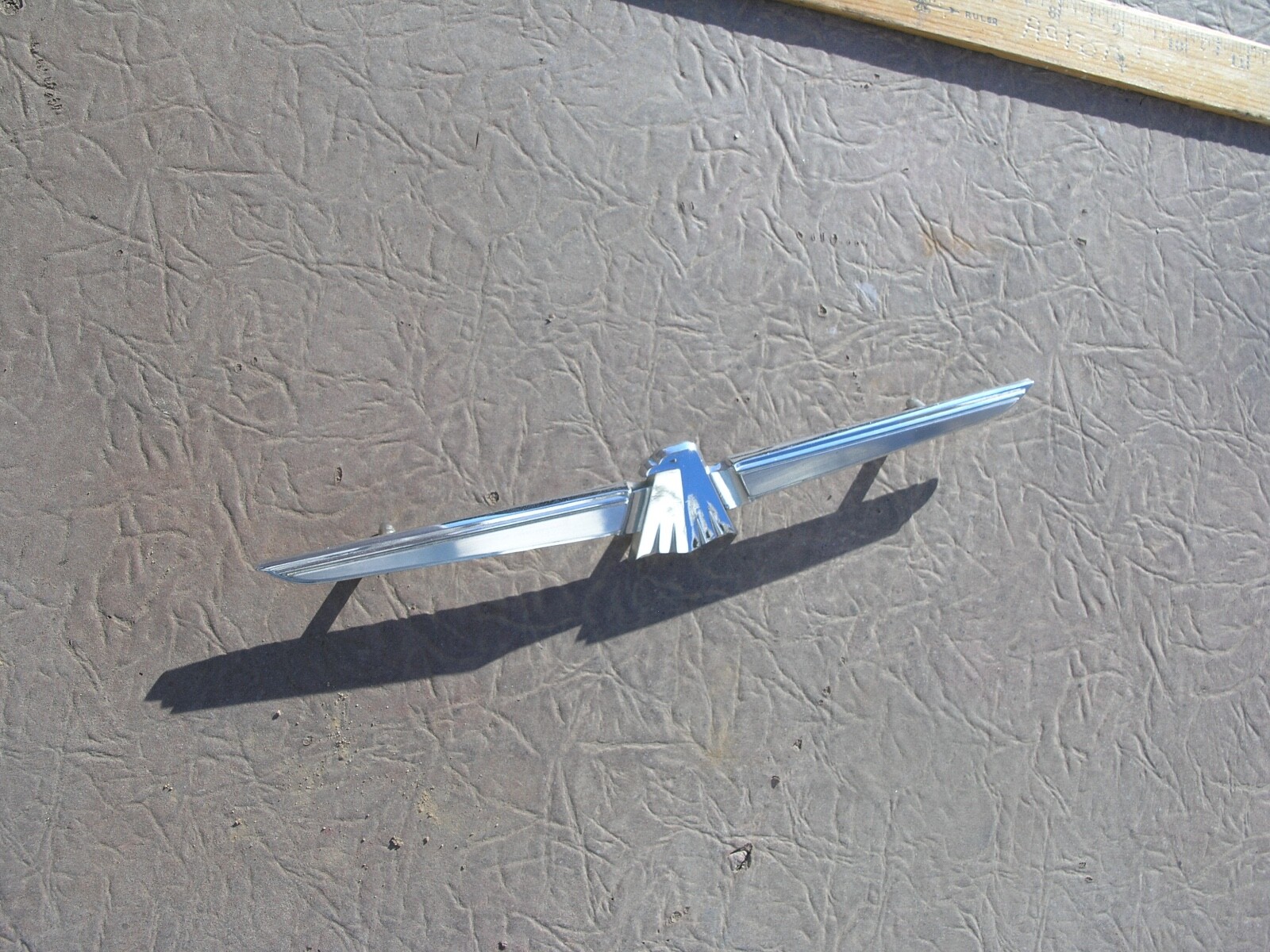 Picture 1 of 2