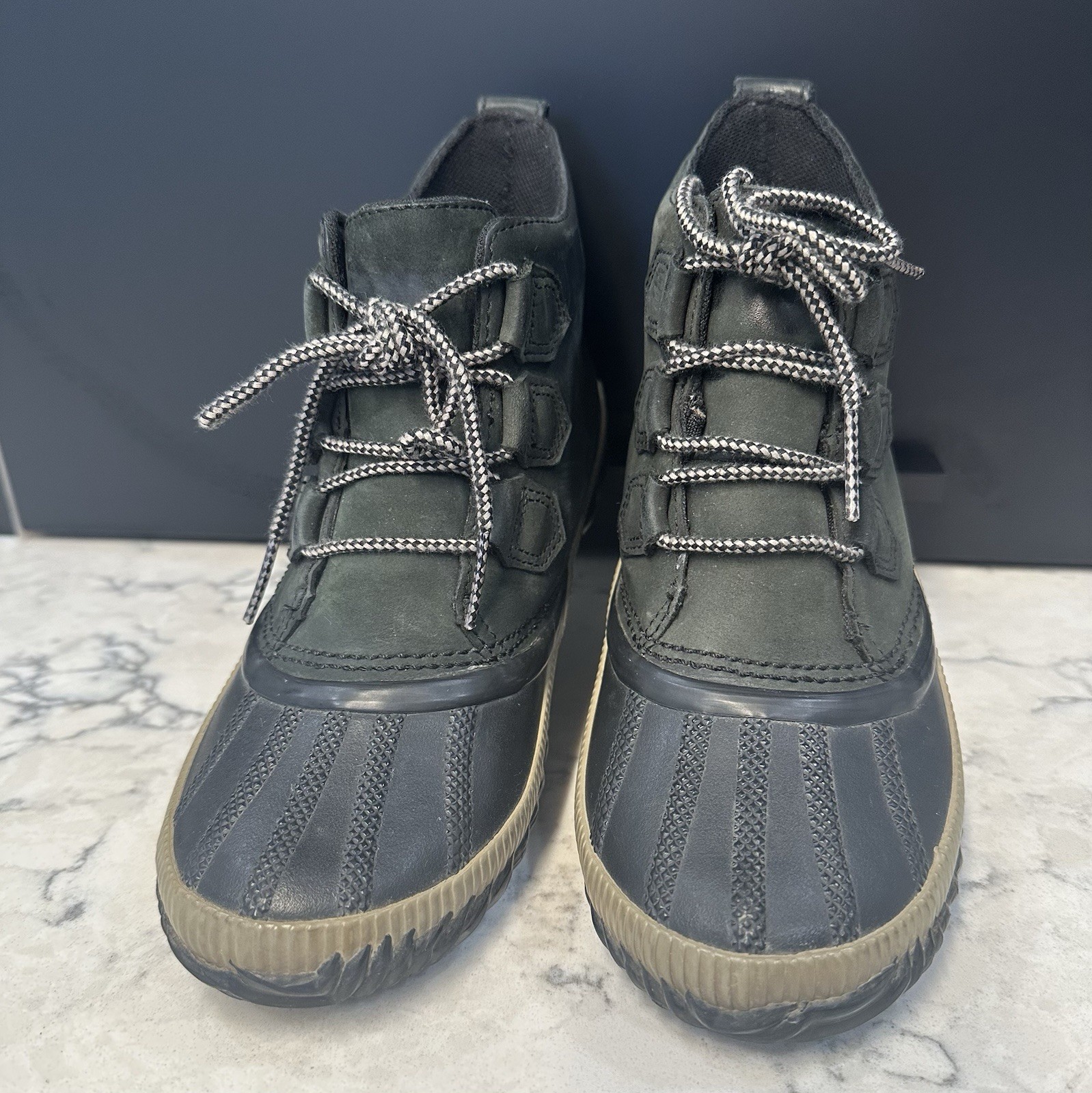 Sorel Boots Womens Out N About Classic Duck Ankle Bootie Black Leather Size 7