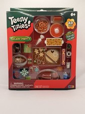 Teeny Tinies HOLIDAY PARTY Mini Food Playset Toy Doll/dollhouse Miniatures 20 Pc