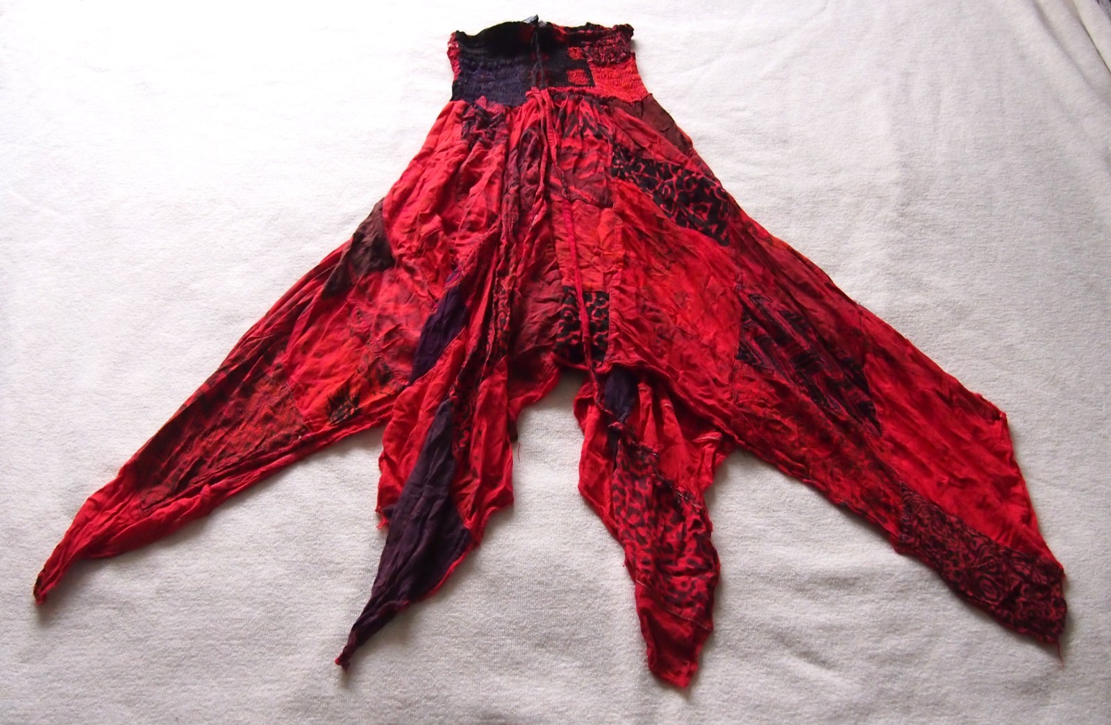 Red Black Patchwork Pointed Halterneck Dress Skir… - image 1