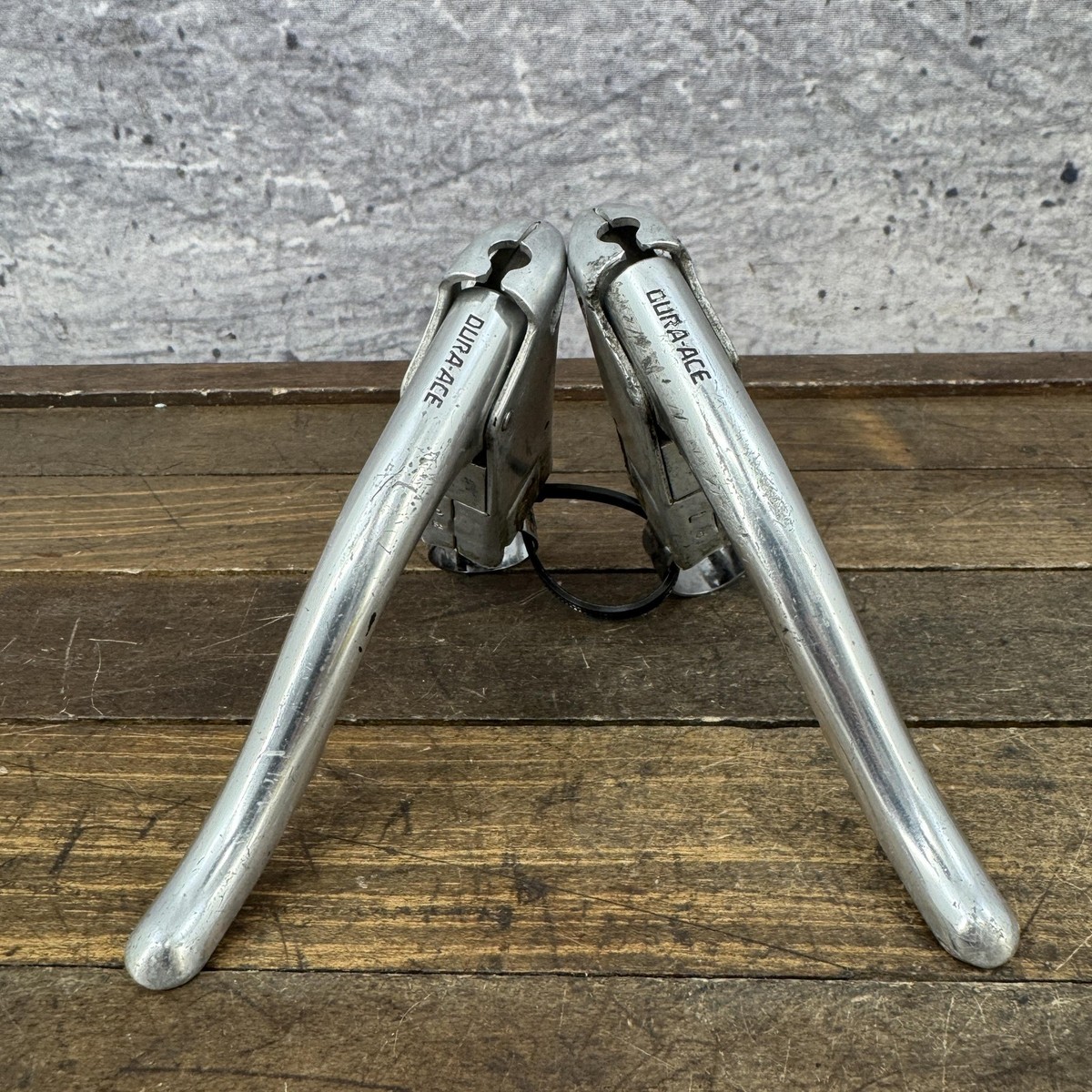 Vintage Shimano Dura-Ace Brake Levers Pair Silver Aero Drop Bar