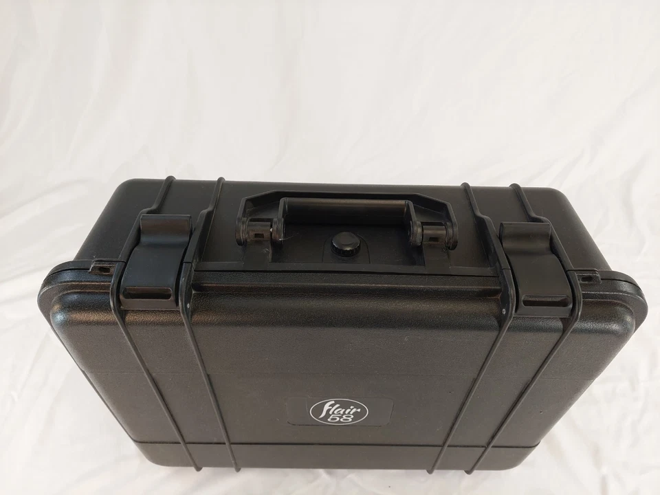 Estojo rígido de viagem para máquina de café espresso Flair 58 alavanca manual - Imagem 2 de 4