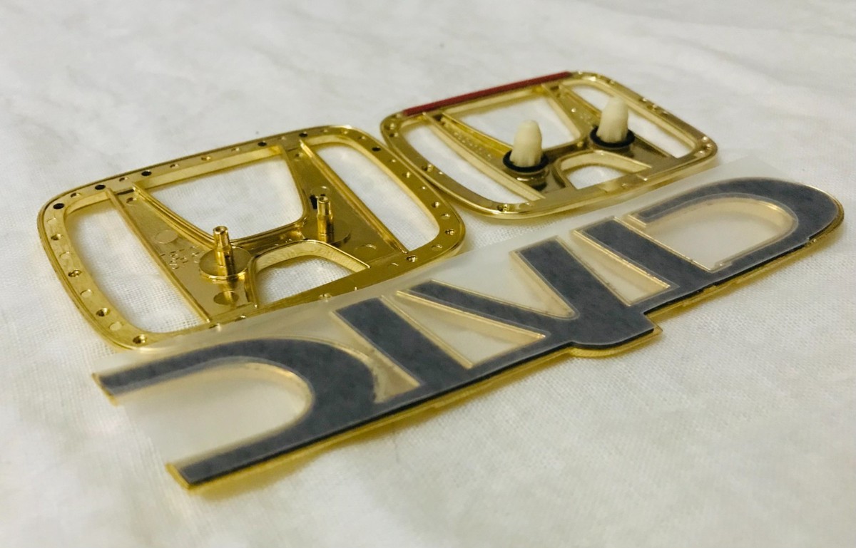 JDM ORIGINAL HONDA CIVIC EK 1996-2000 GOLD EMBLEM SET RARE ITEM