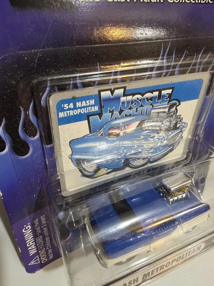 2003 Muscle Machines Blue '54 Nash Metropolitan 1:64 Diecast - Imagem 3 de 4