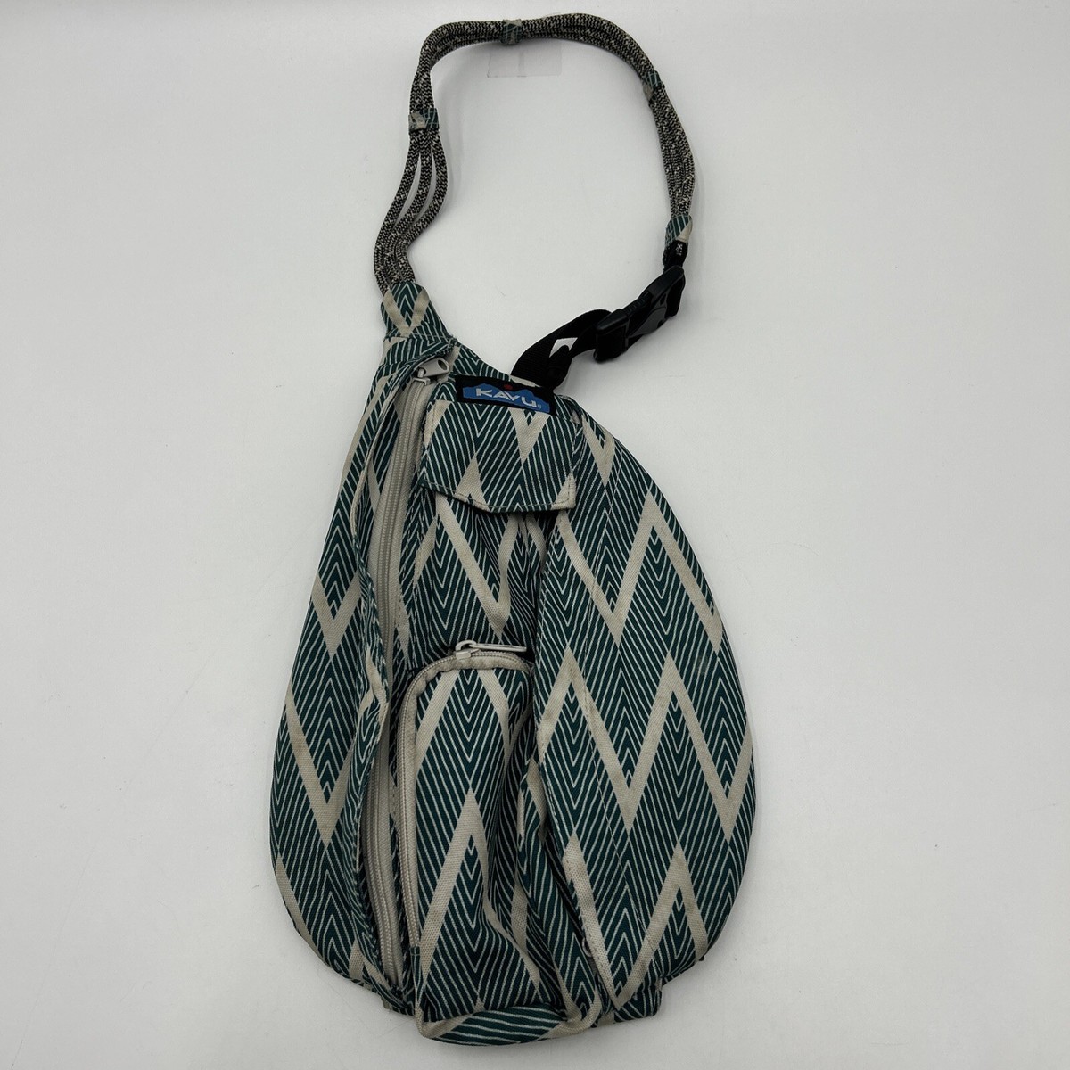 KAVU Rope Bag - Compact Lightweight Crossbody Sling - Green  display picture 1