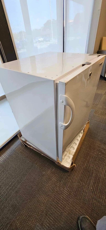 Medical ADA Contraaltura Descongelación Manual -25 grados C Congelador VT65MLADA Foto 2 de 4