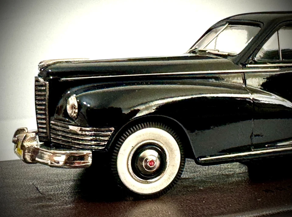 Brooklin BML 20 - 1947 Packard Super Clipper Limousine - Black - Made in England - Image 4 of 4