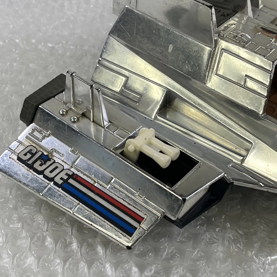 Vintage GI Joe 1984 Sky Patrol SHARC Cromado Jato de Prata Incompleto! - Imagem 3 de 4