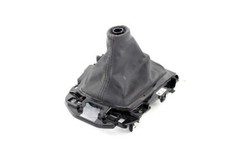 DB8T64330 Schaltmanschette Mazda 2 1.5 B 66KW 5G 5T (2016) Gebraucht Ersatzteil
