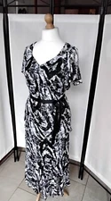 Flattering Black/White Lace Stretch "Joanna Hope" Tunic Top & Skirt -SZ14 -NEW