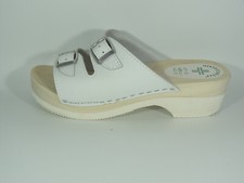 Zoccoli anatomici con suola in vero legno. Sanitella