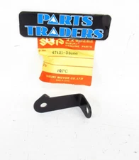 NOS Genuine Suzuki Side Cover Bracket 1972-1973 TS400 TS 400 Apache 47121-32000