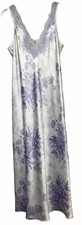 Private Luxuries Women Sz M Long Night Dress Sleepwear Purple Floral Lace Trim
