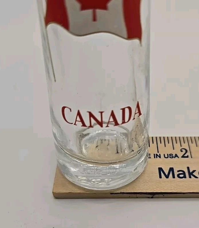 Canada Maple Syrup Bottle With Canadian Flag  - Image 3 of 4