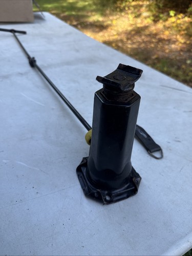 Jeep Wrangler TJ 97-06 Complete Factory Jack set OEM FREE SHIPPING - Picture 10 of 14