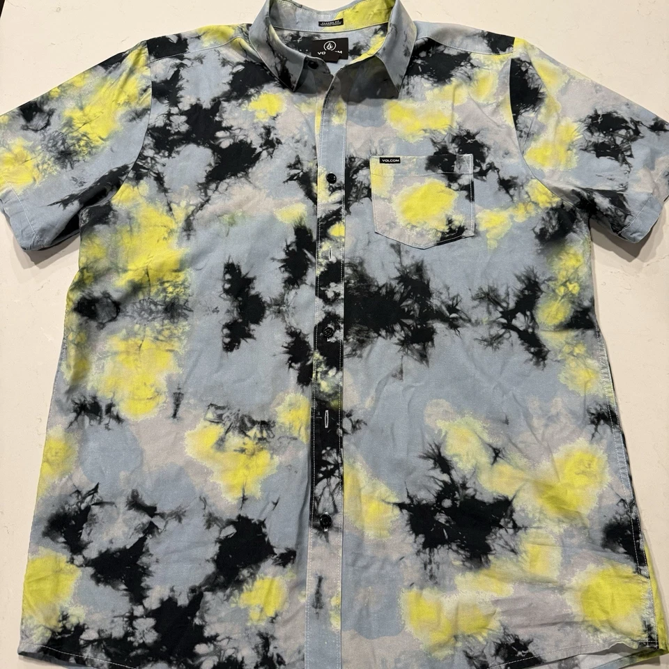 Volcom Shirt Men L Saturate Tie Dye Button Up Short Sleeve Surf Style - Image 3 of 4