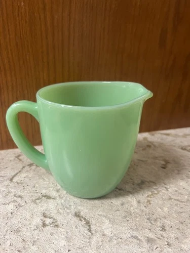 FIRE KING JADEITE 20oz. MILK PITCHER Mint