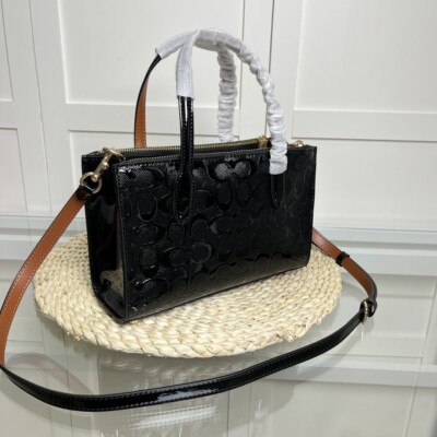 新品 COACH コーチ CV406 ニーナミニ パテントレザー トート ハンド コーチ COACH コーチ レザーバッグ COACH アウトレット シグネチャー