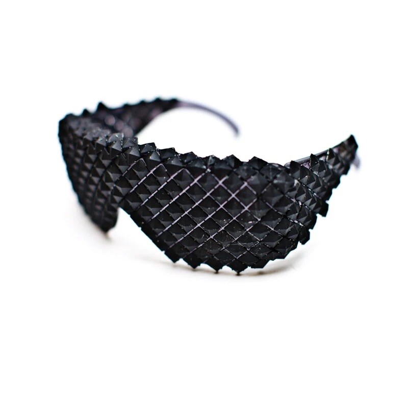 A-morir Rhianna Barracuda Sunglasses s-l400.jpg main image 2