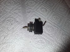 Röhrenradio Grundig 8068 Musiktruhe, Netzschalter