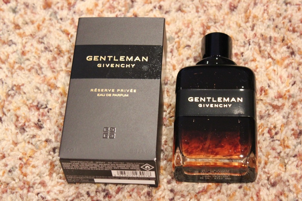 GENTLEMAN GIVENCHY PRIVEE 100ML (Local Pickup and Combined Shipping Available)