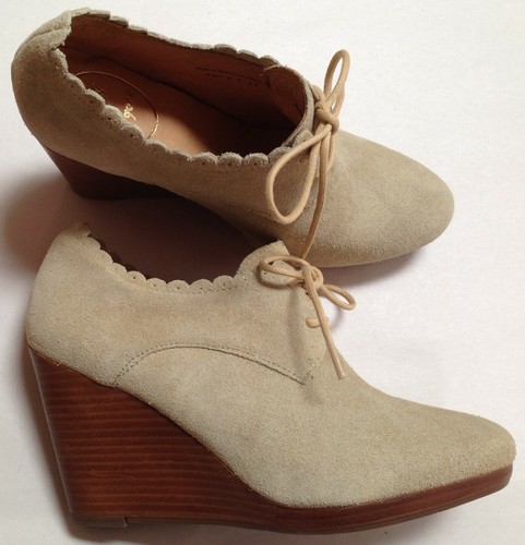 NEW WOMENS JACK ROGERS OLIVIA WEDGE SAND SUEDE SHOES 5.5M - Picture 2 of 2