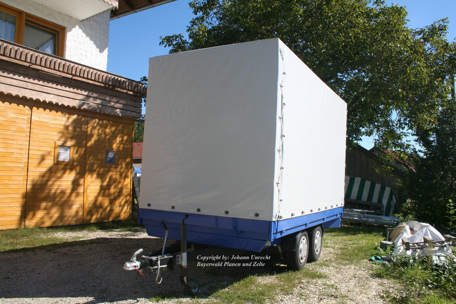 Bild 2 von 10
