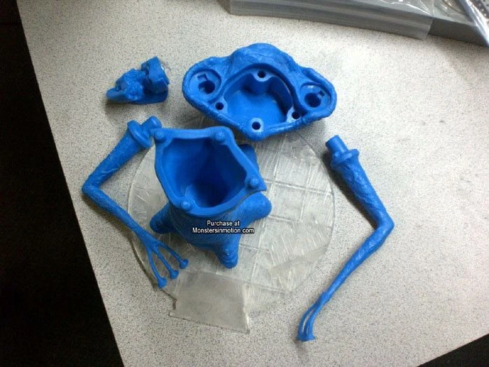 War Of The Worlds Martian Figure Model Kit George Pal 03WPH01 - Image 3 of 4