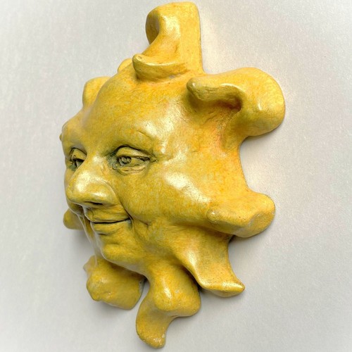 Cute Amber Sun Sculpture, Wall Art for All Seasons, Original Home Decor - Picture 6 of 11
