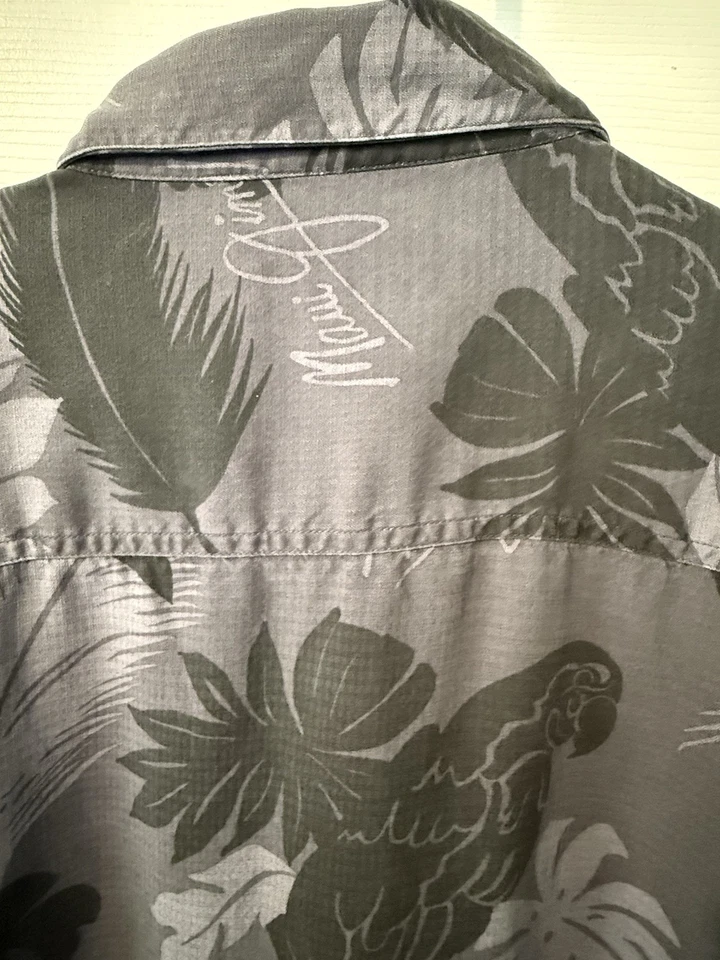 Camisa hawaiana Kahala Maui Jim para hombre talla grande negra gris abotonada 100 % seda Foto 4 de 4
