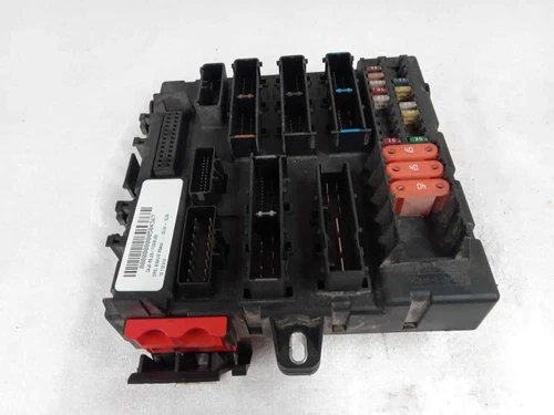 13112914 Porta Fusibili per OPEL SIGNUM Básico 2003 504367 - Foto 3 di 10