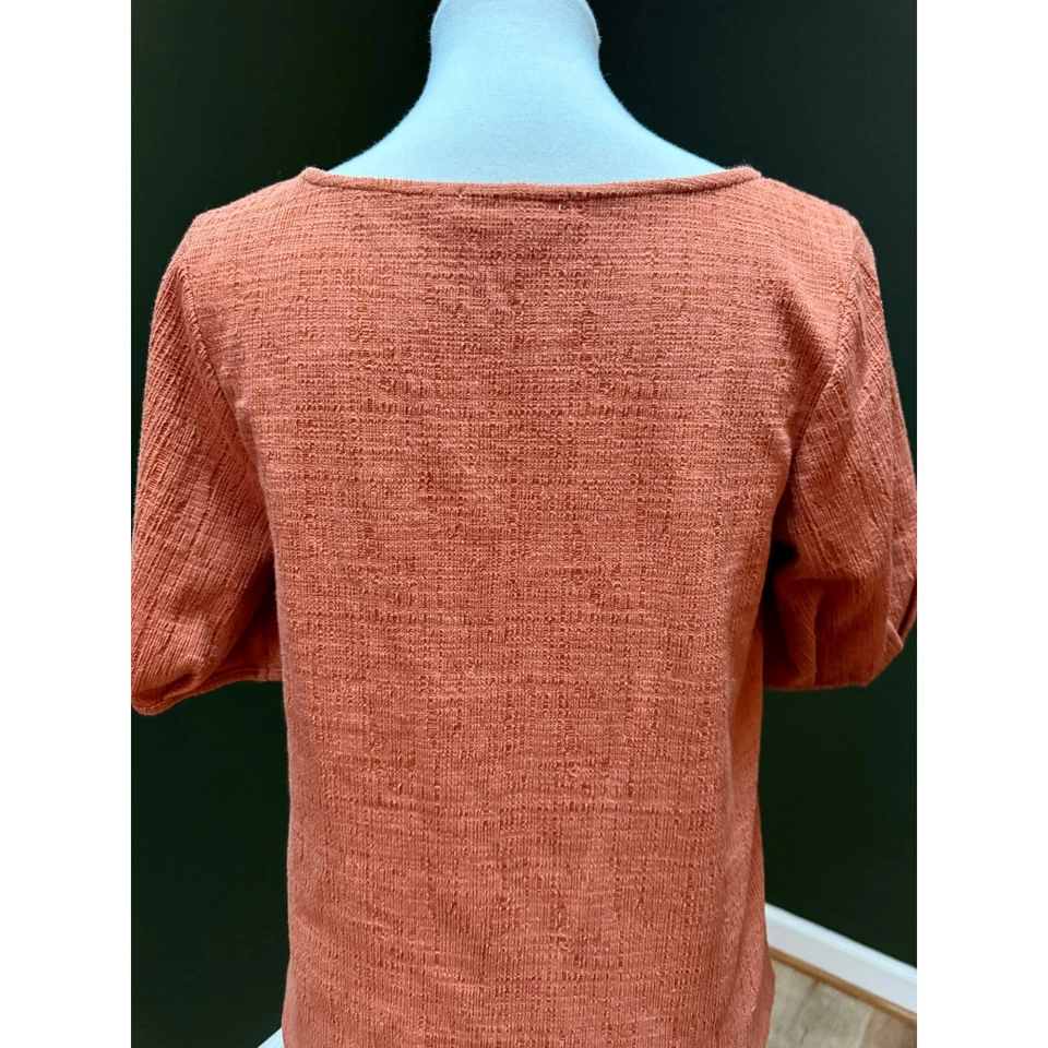 Blusa verde sobre abullonada texturizada naranja óxido para mujer talla L Foto 4 de 4
