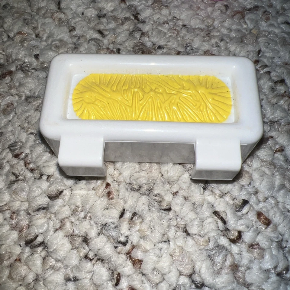 Fisher Price 多拉探险家旅行和护理小马拖车替换干草槽 — 第 3/3 张图片