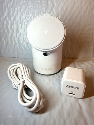 ANKER 623 MagGo 2-in-1 Magnetic Wireless Charger  for iPhone 12 & up - White NEW