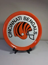 VINTAGE 1980'S CINCINNATI BENGALS METAL BEER TRAY. 14 INCHES