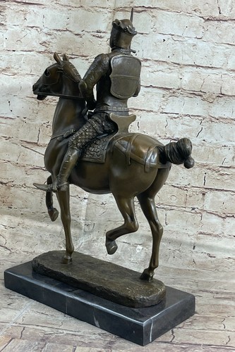 Amazing Roman Warrior on Rearing Horse Bronze Sculpture Statue Classic Artwork - Picture 5 of 7