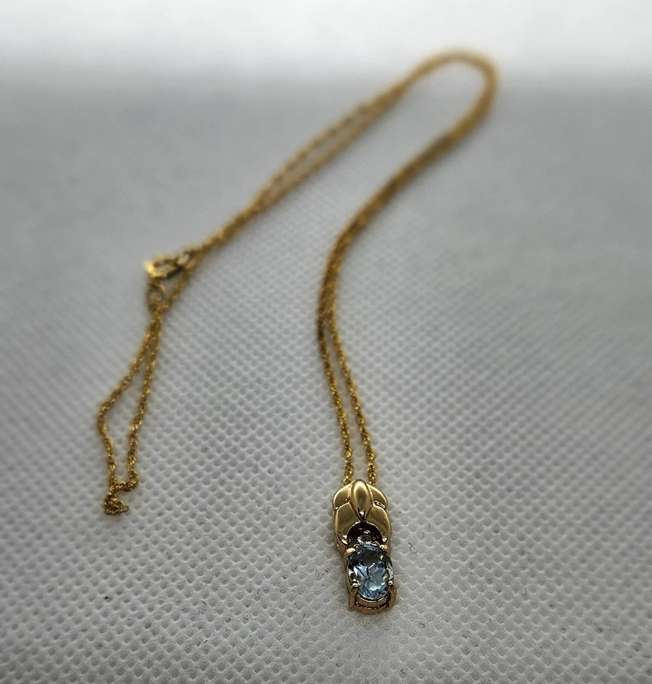 Beautiful Aquamarine and gold necklace 17 11/16" Marked "925" - Image 4 of 4