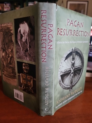 Pagan Resurrection - A Force for Evil or the Future of Western Spirituality - Foto 2 di 9