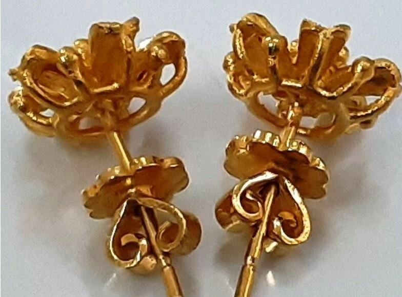 Aretes florales de oro 22k 5,2 g Foto 4 de 4