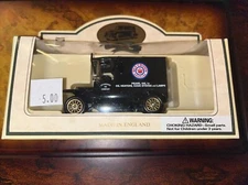 VINTAGE LLEDO PLC DAYSGONE CHEVRON DIECAST 1927 RED CROWN GASOLINE TRUCK & BOX