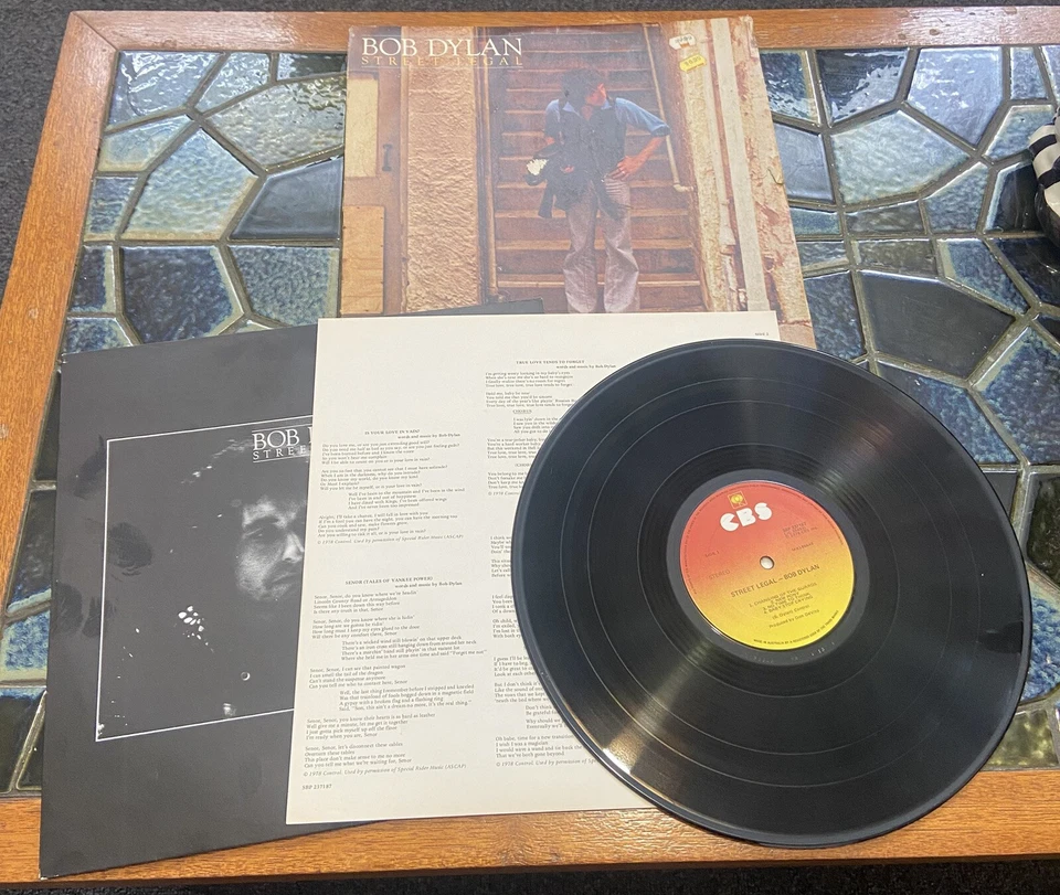 BOB DYLAN STREET LEGAL 1978 Vintage Vinyl Lp Record Album + Song Lyrics - Image 3 of 4
