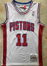 Isiah Thomas Rookie Cards Guide and Checklist 20