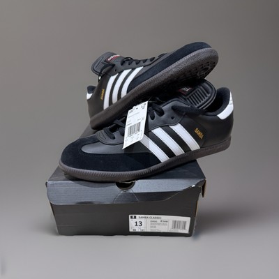 Adidas Samba Classic Men s Size 13.  New With Tags And Box. 