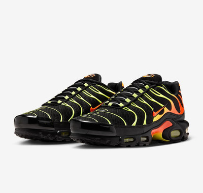 NIKE Air Max Plus DM0032-028 Black Limelight Hyper Crimson