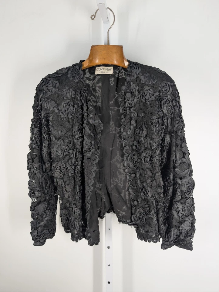 Chaqueta Floral Cinta Malla Vintage Años 90 EE. UU. Colección Calvin Klein Victoriana Gótica Foto 3 de 4