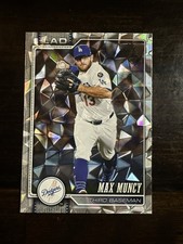 Max Muncy 2026 Topps Series 1 Diamante Holo #252 Los Angeles Dodgers