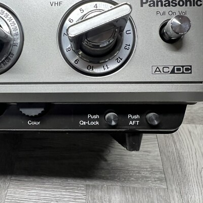 Panasonic Quintrix TV CT-1120 Solid State w/ Screen Cover Panasonic Quintrix TV CT-1120 Solid State w/ Screen Cover