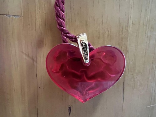 Lalique Heart Necklace Angel Cupid Color Pink Fashion Accessories No Box Used - Picture 5 of 5