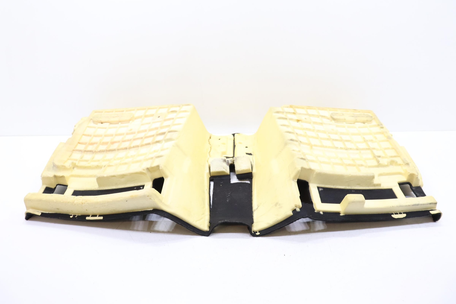 2014 - 2024 MASERATI QUATTROPORTE REAR INTERIOR FLOOR CARPET COVER LINER MAT OEM